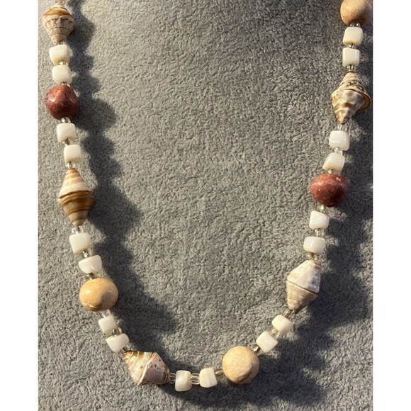 Lovely Authentic Shell & Natural Stone Agate Jasper Cube Beaded Boho Necklace - Picture 1 of 9